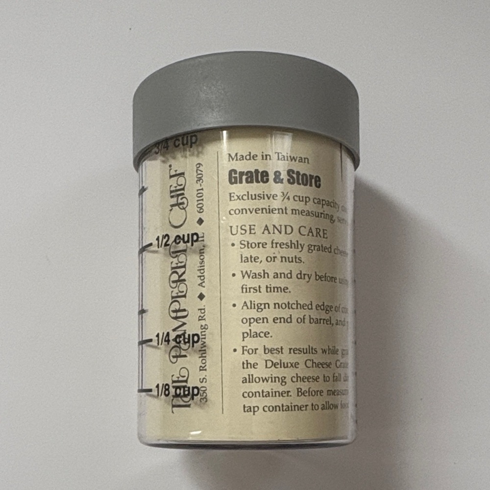 The Pampered Chef Grate & Store Container with Gray Lid